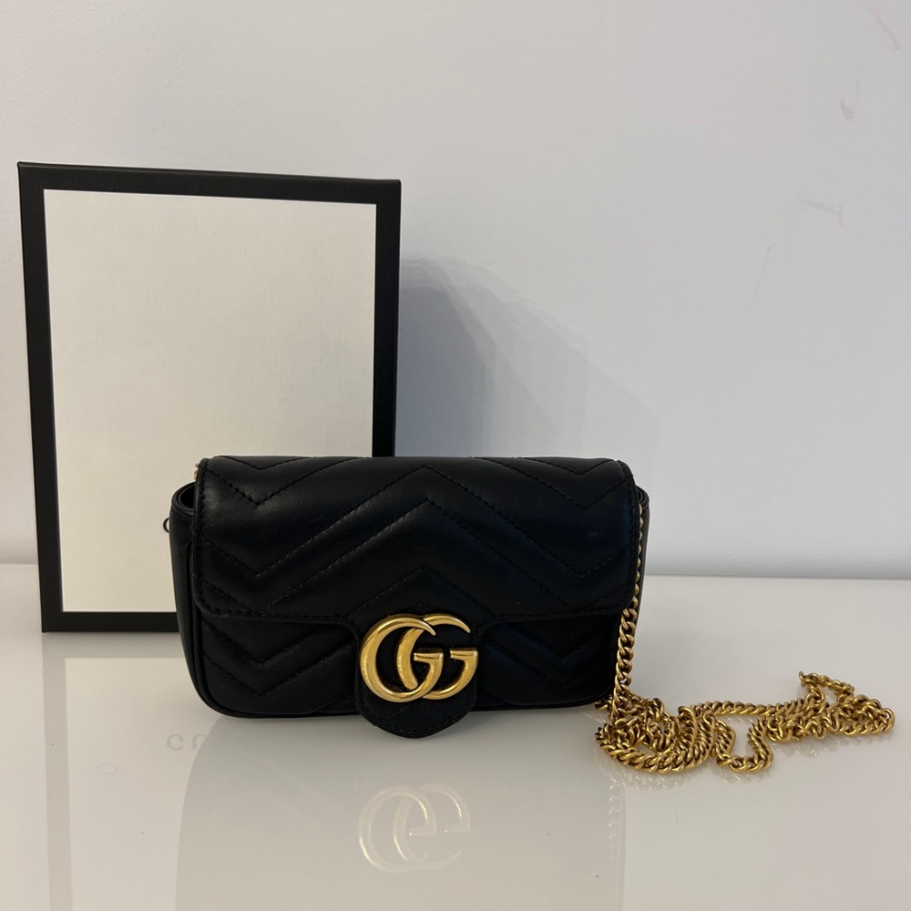 Gucci Marmont super mini bag